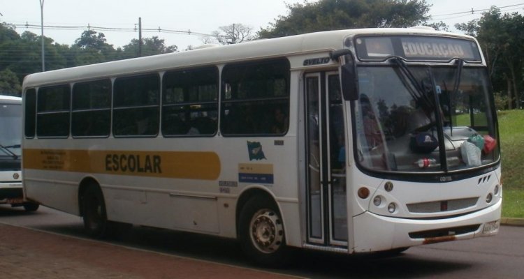 VW 17.210 - Comil Svelto
AKH-9546
Palabras clave: VW 17.210 - Comil Svelto - Escolar