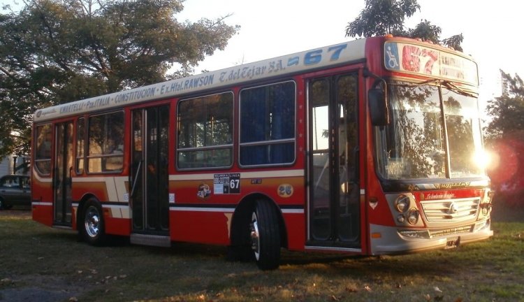 Agrale MT 12 - Ugarte - Trans. del Tejar S.A.
JLY 677

Línea 67 (Buenos Aires), interno 26
Palabras clave: Agrale MT 12 - Ugarte - Trans. del Tejar S.A.