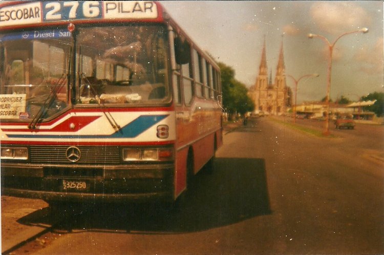 Mercedes-Benz  OH 1316 - San Juan - Cia. La Isleña S.R.L.
B 2325250
Linea 276 - Interno 8
Foto extraida de Facebook
Palabras clave: Isleña Escobar Pilar Lujan San Juan