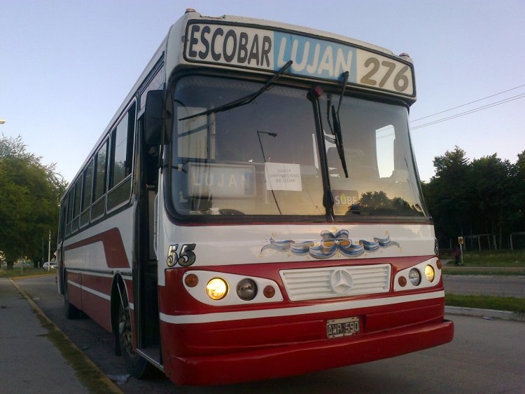 Mercedes-Benz OHL 1420 - BUS - Cia. La Isleña S.R.L.
AWP 590
 Linea 276 - Interno 55
Refuerzo de La Isleña hasta la Universidad de Luján. Este coche es ex Linea 52.
Palabras clave: Isleña Escobar Pilar Lujan
