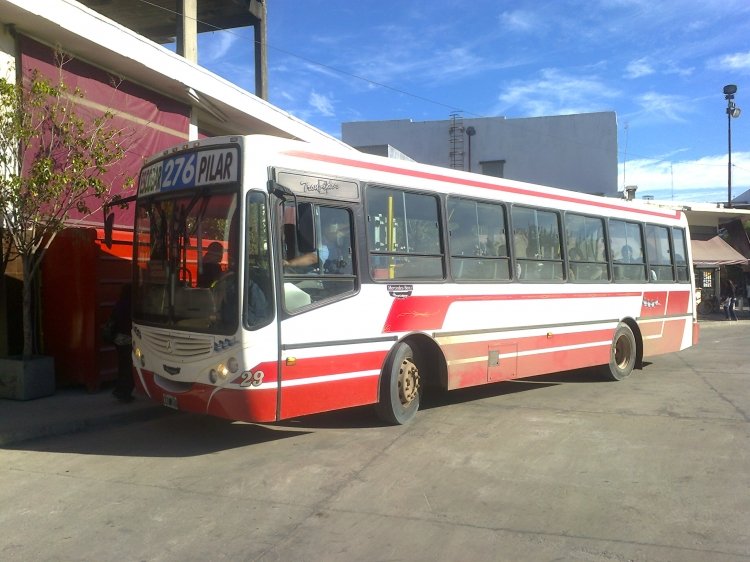 Mercedes-Benz OF 1418 - Metalpar Tronador 2010 - Cia. La Isleña S.R.L.
KNZ 207
Linea 276 - Interno 29

Palabras clave: Isleña Escobar Pilar Lujan