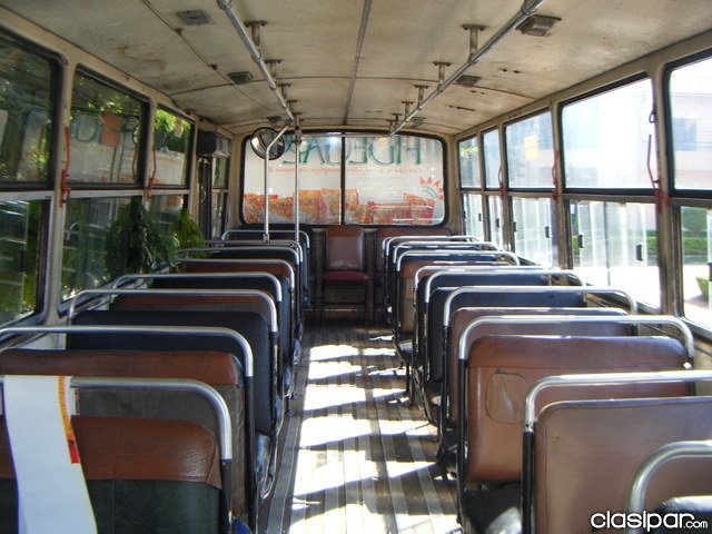 MB - CAIO Amelia 1986 (en Paraguay) - M.R.A
AKU 153
Imagen publicada en : clasipar.com
(vista del interior de la unidad)
Palabras clave: CAIO MRA