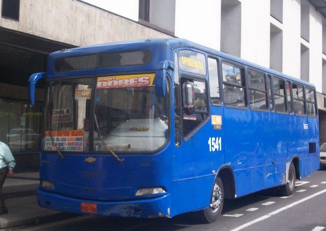 CHEVROLET ISUZU CHR 7.2 CARROCERIA CARBUSS
BUS TIPO COOP VENCEDORES DE LA CIUDAD DE QUITO
PAO 766
Palabras clave: CHEVROLET ISUZU CHR 7.2 CARROCERIA CARBUSS