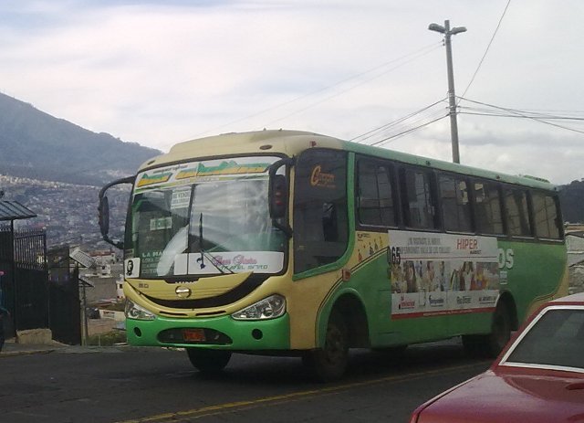 Hino GD Carroceria Cuenca
Bus Interparroquial Los Chillos Carroceria Cuenca
Palabras clave: Hino GD Carroceria Cuenca