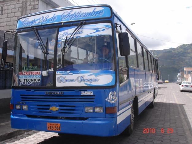 Chevrolet Isuzu CHR Carroceria NEOTHOMAS
PAB 584 
Bus de servicio Urbano

Palabras clave: Chevrolet Isuzu CHR Carroceria NEOTHOMAS