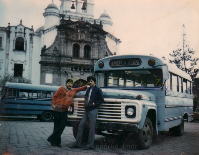 Ford 500 año 1975 Carroceria Varma
http://galeria.bus-america.com/displayimage.php?pos=-17288
http://galeria.bus-america.com/displayimage.php?pos=-9528
Coop Quito
Bus de Servicio Urbano de Quito
Iglesia de Guapulo 
Dos Puentes - Guapulo
Fotografia: PANCHO BNDR
Palabras clave: Ford 600 año 1975 Carroceria Varma