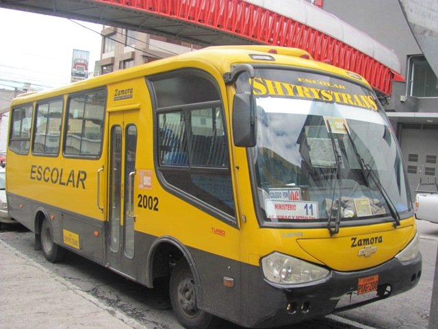 Chevrolet Isuzu NPR carroceria Zamora
Transporte Escolar Quito
PUG-200
Palabras clave: Chevrolet Isuzu NPR carroceria Zamora