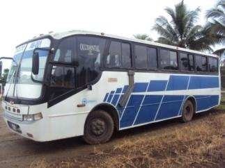 Chevrolet Isuzu FTR Carroceria Occidental
Autobus en Ecuador
Palabras clave: Chevrolet Isuzu FTR Carroceria Occidental