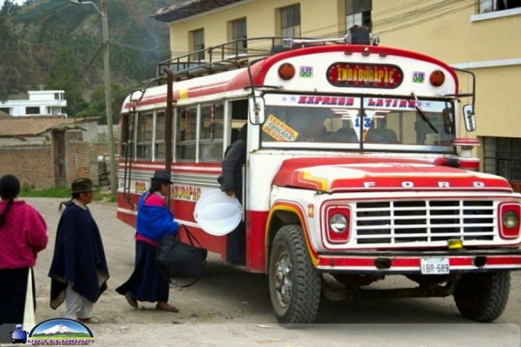 Ford F 600 Carroceria ¿ Thomas ?
Coop Imbaburapak
Movil 13
IBR-689

Palabras clave: Ford F 600 Carroceria ¿ Thomas ?