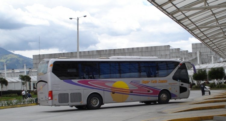 Yutong Coop Super Taxis Cuenca
Coop Super Taxis Cuenca

Palabras clave: Yutong Coop Super Taxis Cuenca