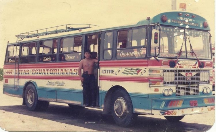 Hino FF PJ 185 HP Carroceria Thomas
Coop Rutas Ecuatorianas
IMAGEN: FACEBOOK ANGEL ANTONIO
Palabras clave: Hino FF PJ 185 HP Carroceria Thomas