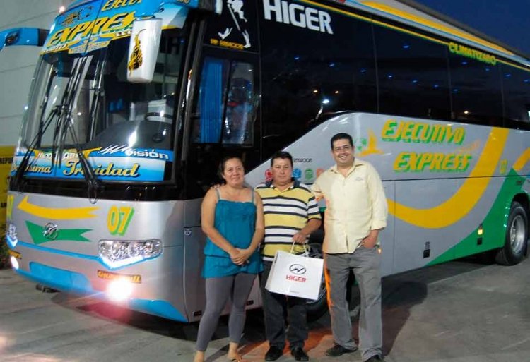 Higer v 90 Coop Ejecutivo Express (EN ECUADOR )
Unidad Coop Ejecutivo Express movil 07

Palabras clave: Higer v 90 Coop Ejecutivo Express