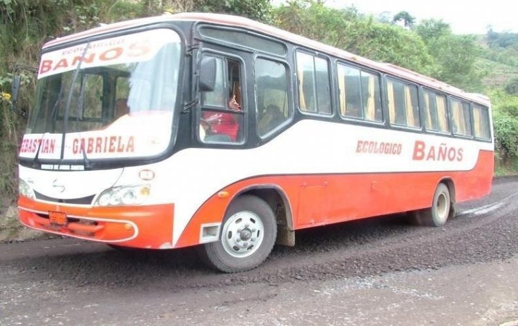 Super Hino FD Carroceria ¿ ?
Ecologico Baños
Palabras clave: Super Hino FD Carroceria ¿ ?