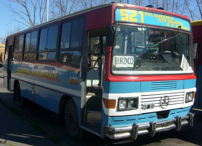 Mercedes-Benz OF 1214 - El Detalle - San Vicente
B.2002706 - WRF859
Palabras clave: 1214 El Detalle San Vicente