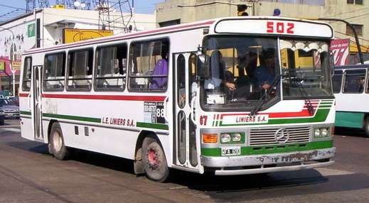 Mercedes-Benz OF 1214 - La Favorita - L. E. Liniers
Unidad fotografiada fuera de su recorrido habitual.
