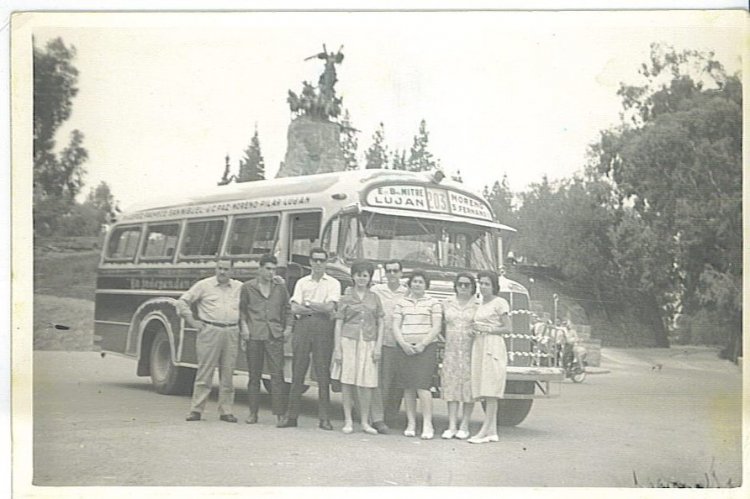 Mercedes-Benz L 312 - El Trébol - La Independencia
Línea 203 - Interno 25

Fotografía cedida por : Sra. de Ruiz

