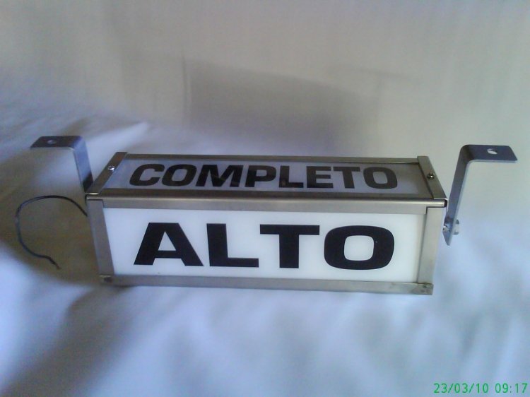 Ramalero prismatico "fuori-serie" construído para coche restaurado por MONSA.
Palabras clave: Ramalera prisma