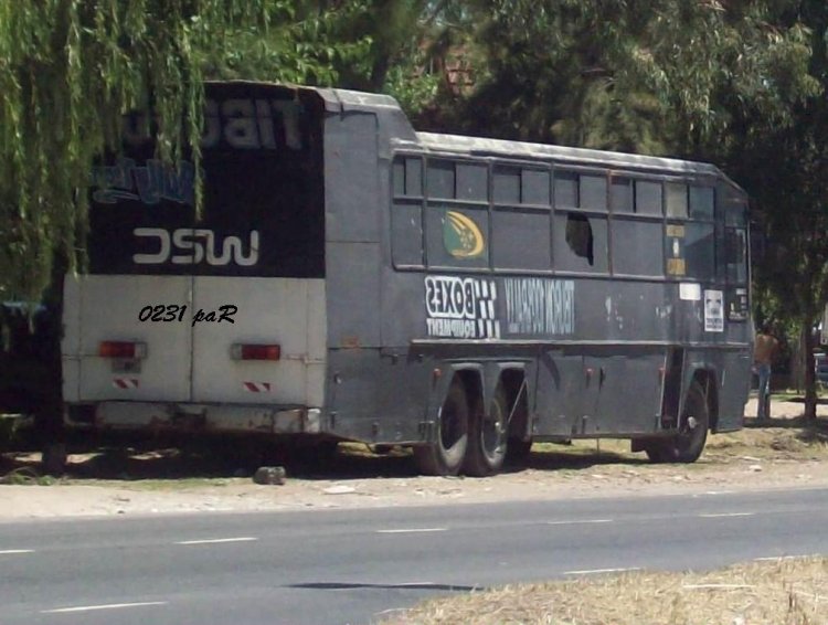 Mercedes-Benz - D.I.C. LD 10-14 - Tiburón Rally
B 2062543 - RBI 690

http://galeria.bus-america.com/displayimage.php?pos=-24557
http://galeria.bus-america.com/displayimage.php?pos=-24558
http://galeria.bus-america.com/displayimage.php?pos=-24560
Palabras clave: TRANSFORMADO