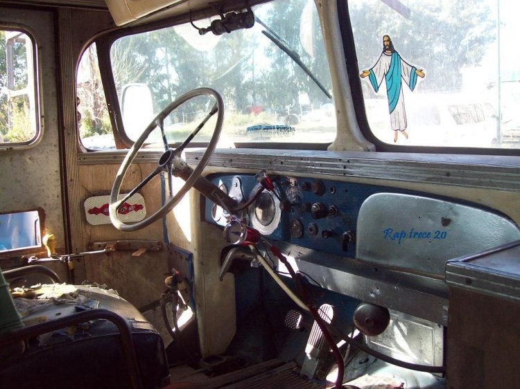 MI 187
C 231650 - VTP 265
Vista del tablero

http://galeria.bus-america.com/displayimage.php?pos=-18070
http://galeria.bus-america.com/displayimage.php?pos=-18248
http://galeria.bus-america.com/displayimage.php?pos=-18620
http://galeria.bus-america.com/displayimage.php?pos=-18960
http://galeria.bus-america.com/displayimage.php?pos=-18961
http://galeria.bus-america.com/displayimage.php?pos=-19532
http://galeria.bus-america.com/displayimage.php?pos=-19535
http://galeria.bus-america.com/displayimage.php?pos=-19544
http://galeria.bus-america.com/displayimage.php?pos=-19546
Palabras clave: VIEJAS