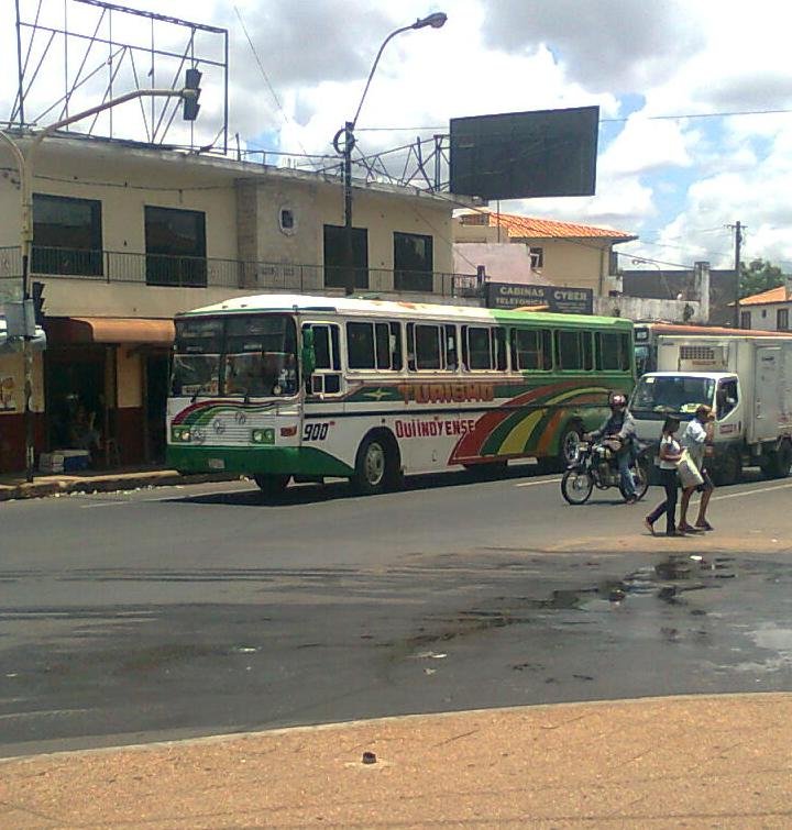 Mercedes-Benz 0-364 - Ciferal Tapajos (en Paraguay) - Quiindyense 
Fotografia: Dear
Palabras clave: MB