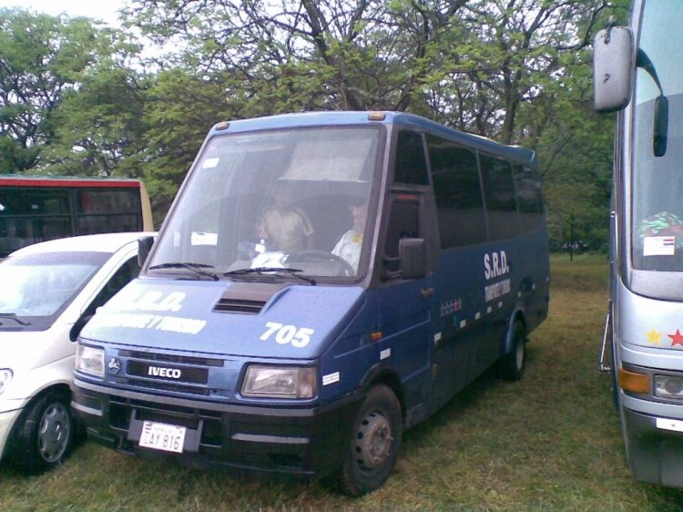 Iveco (En Paraguay) - S.R.D. Turismo y Transporte
CAY815
http://galeria.bus-america.com/displayimage.php?pos=-15040
Fotografia: Dear
Palabras clave: Iveco