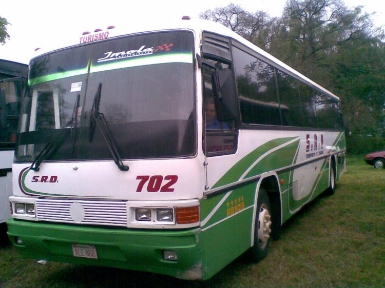 Hyundai (en Paraguay) -  S.R.D. Transporte y Turismo
ALE868
http://galeria.bus-america.com/displayimage.php?pos=-15037
Fotografia: Dear
Palabras clave: Hyundai
