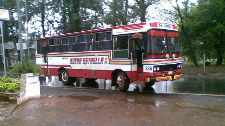 Mercedes-Benz LPO 1113 - Caio Gabriela (en Paraguay) - Nueva Estrella
Fotografia: Dear
Palabras clave: MB