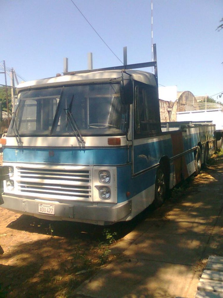 Scania - Nielson Diplomata (en Paraguay) reformado
ADU477
Fotografia: Dear
Palabras clave: Scania