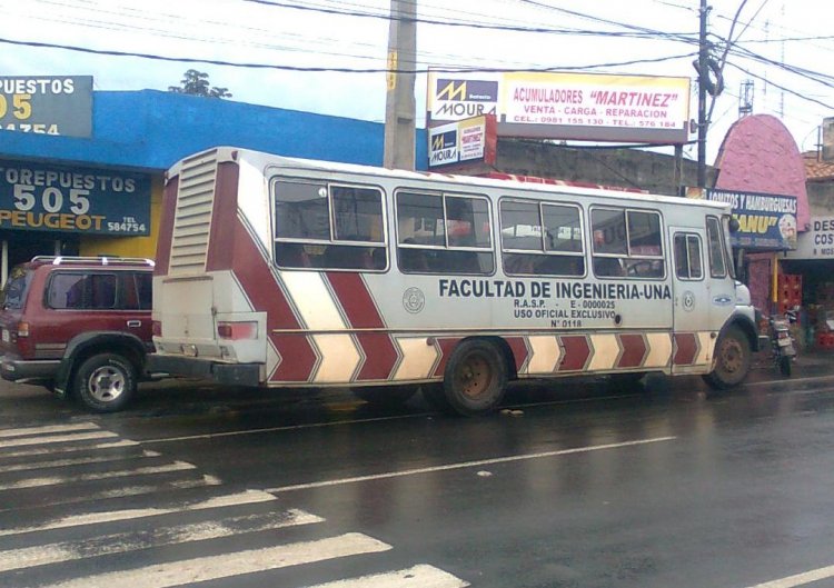 Mercedes-Benz L 1114 - Davalos - Facultad de Ingenieria UNA
Fotografia: Dear
Palabras clave: MB