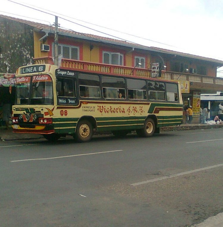 Mercedes-Benz LPO 1113 - Marcopolo San Remo (en Paraguay) - Linea 6 , Victoria S.A.
Fotografia: Dear
Palabras clave: MB