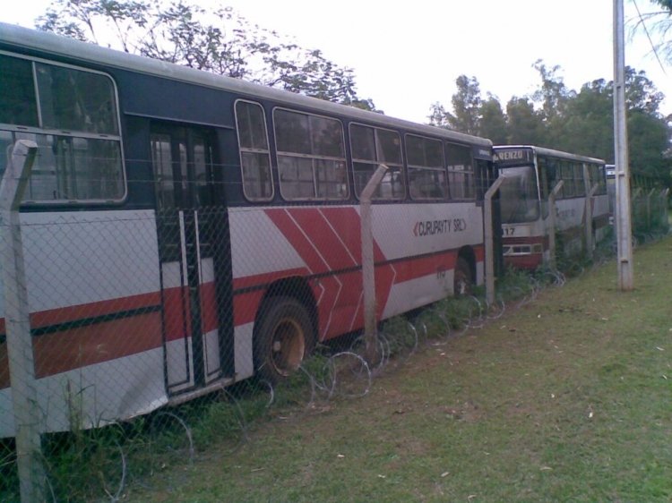 Mercedes-Benz OF 1318 - Busscar Urbanus (en Paraguay) - Linea 12 , Curupayty S.R.L.
Fotografia: Dear
Buses embargados por el BNF
Palabras clave: MB