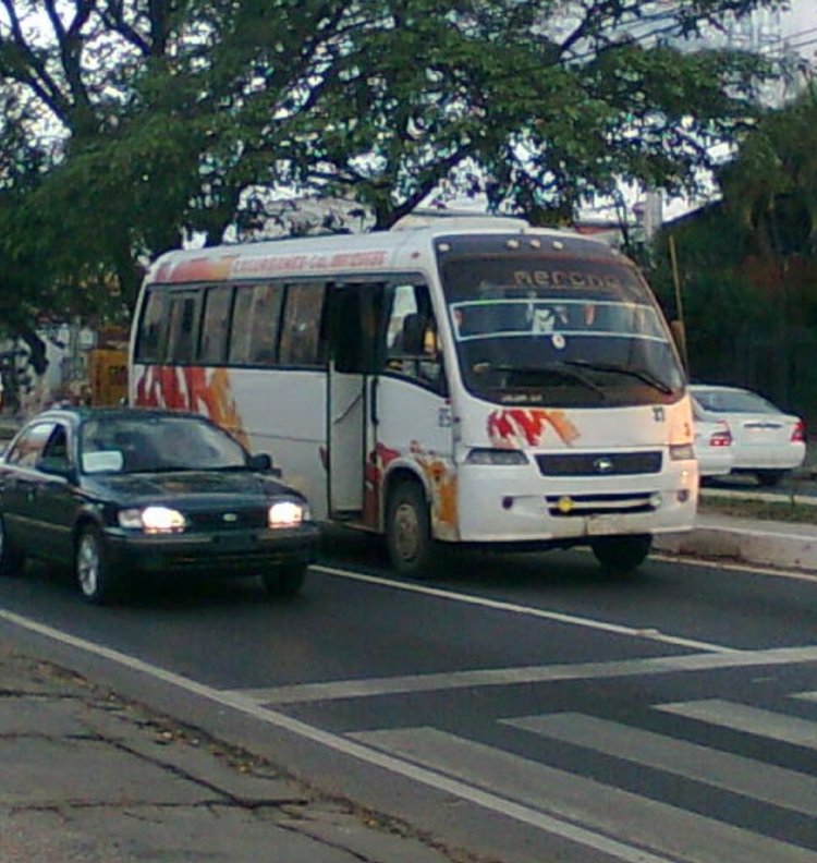 VOLARE (en Paraguay)
¿EX 37?
Palabras clave: VOLARE