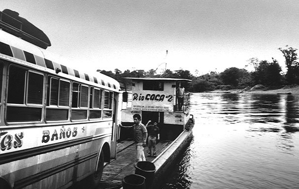 Thomas - Mercedes Benz - Baños
