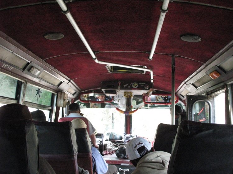 Interior bus 
(vista interior de la unidad)
