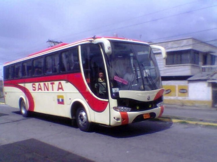 Megabuss-Hino FF
