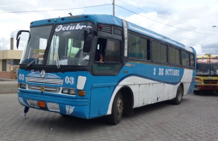 Mercedes-Benz OF - Busscar El Buss 320 (en Ecuador) - 2 de Octubre
DAI111

