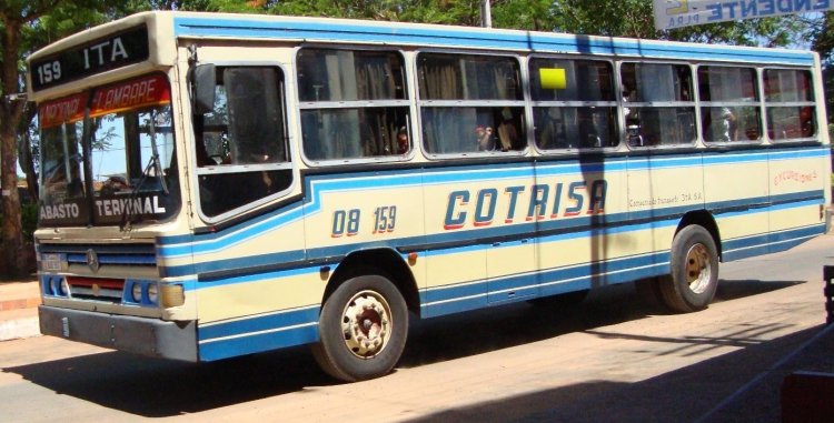 Mercedes-Benz OF - Busscar Urbanus (en Paraguay) - COTRISA
