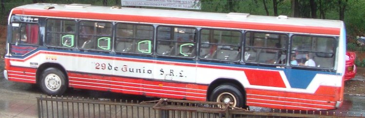 Volvo B58 - Marcopolo Torino GV (en Paraguay) - Empresa 29 de Junio S.R.L. , Linea 40
Motor intermedio
Palabras clave: Volvo
