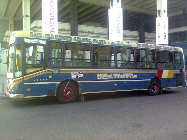Mercedes-Benz OH 1618 - Metalpar - Pedro de Mendoza
Línea 29 - Interno 72
ESTACIONADO EN LA UNIVERSIDAD DE MORÓN AL SERVICIO DE LA UGOMS
Palabras clave: METALPAR IGUAZU 1618 29 PEDRO MENDOZA 72