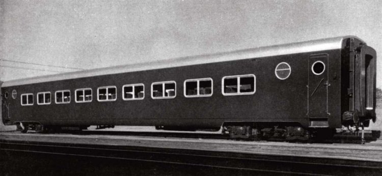 COCHE WERKSPOOR - PRIMERA CLASE
FOTO DE FÁBRICA EXTRAIDA DE LA REVISTA TRENES Y ESCALAS
Palabras clave: WERKSPOOR PRIMERA HOLANDA FERROCARRILES ARGENTINOS