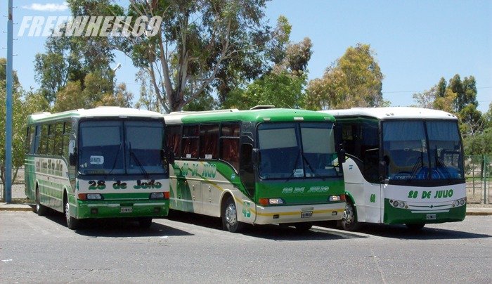 3 cortes de pintura de la SCL 28 de Julio
Palabras clave: Lucero