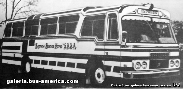 Mercedes-Benz LO 1114 (frontalizado) - J. Troyano - Expreso Buenos Aires
Fotografía publicada en revista: El Transportista

