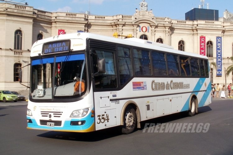 Volkswagen 17-230 - Galicia - Ciudad De Córdoba
KXN464
