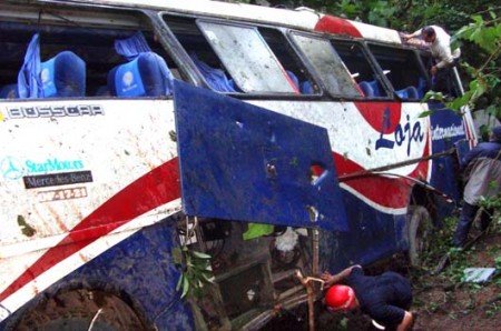 Busscar El Buss 340 (en Ecuador) - Loja Internacional
Fotografía tomada de la web: lahora.com
