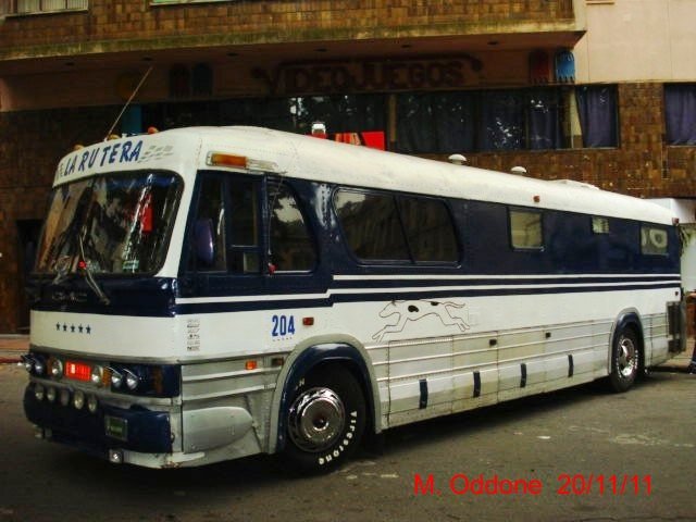 GMC PD 4101 (en Uruguay) - ONDA
M
Palabras clave: ONDA/GMC/