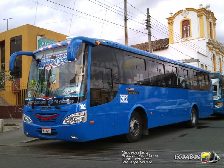 Juanca Durán / PICOSA 
IMAGEN: ECUABUS.NET  HAA 1834 
Palabras clave: MOVIL 202 