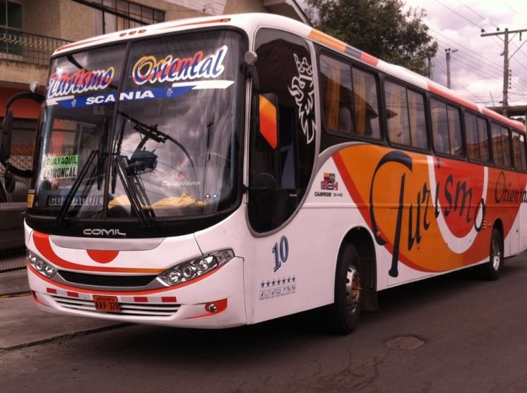 Juanca Durán / COMIL 
BUS REFORMADO FRENTE EN ECUADOR IMAGEN EXTRAIDA DEL FACE BOOK DE TRANSPORTES  TURISMO ORIENTAL  AAV 328 
Palabras clave: MOVIL 10