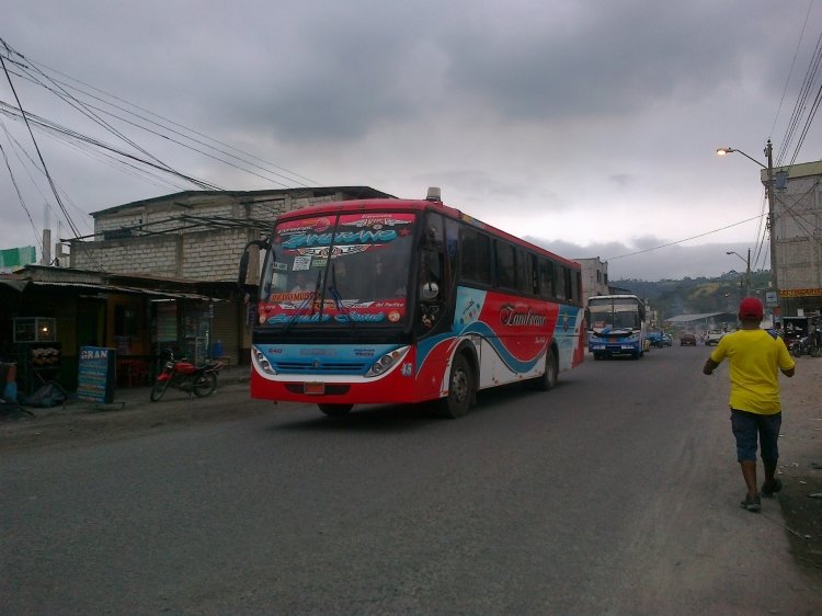 Juanca Durán / CAIO (EN ECUADOR)
CAIO GIRO EN GILBERTO ZAMBRANO 
Palabras clave: MOVIL 45