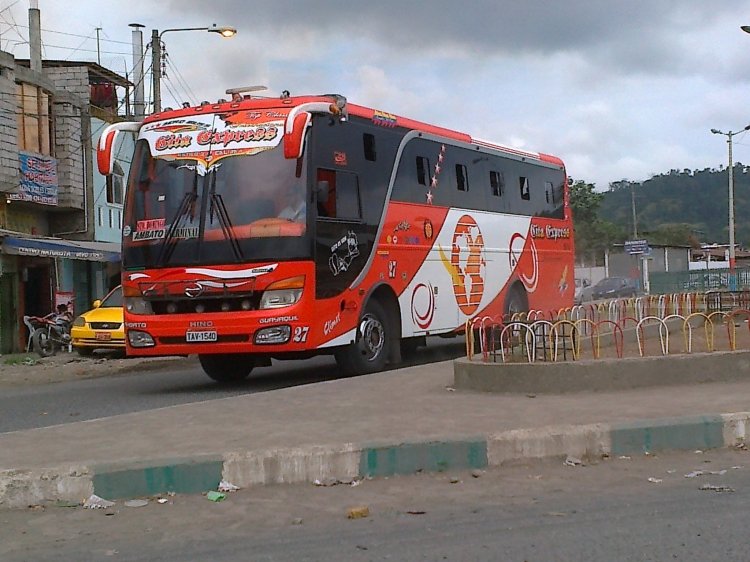 Juanca Durán / PAEZ 
TAV 1540
Palabras clave: MOVIL 27 