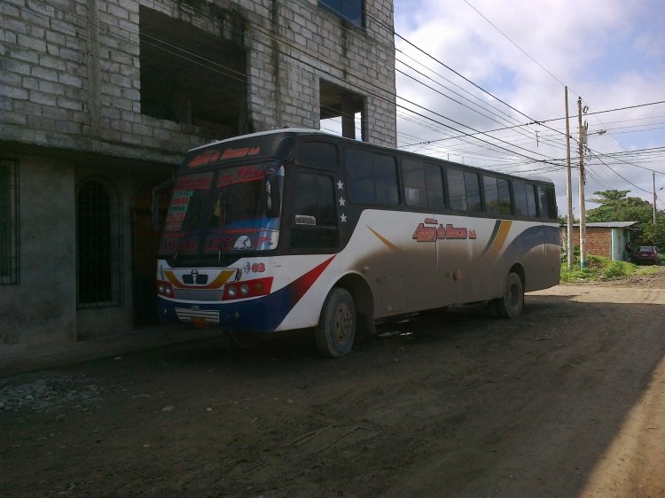 Juanca Durán / BUSSCARS 
EAF 439  BUS REFORMADO 
Palabras clave: MOVIL 03 